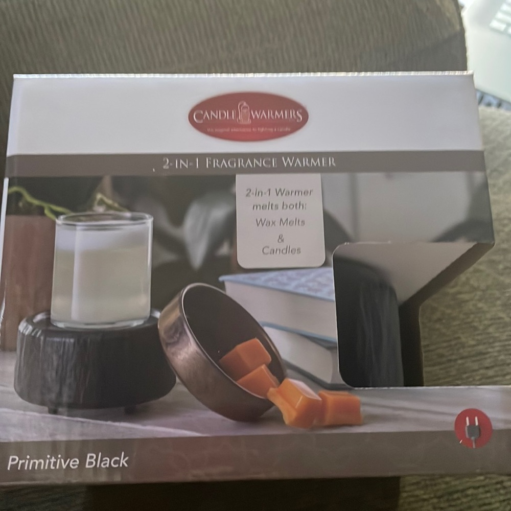NIB Two in One Fragrance Warmer